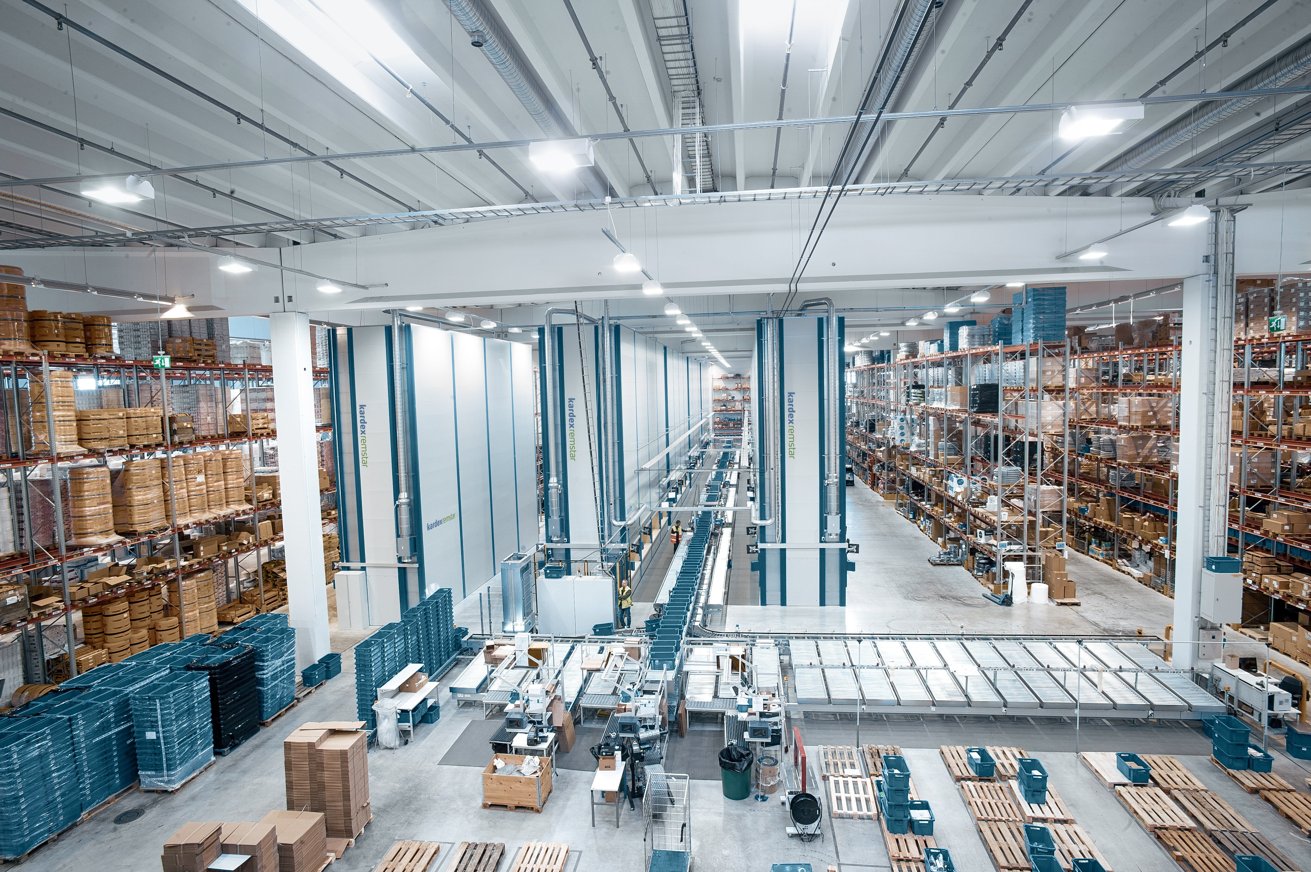 Distribution center_Etra_VLM_Kardex