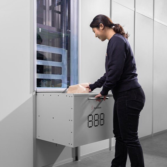 Kardex AutoStore PickUpPort™